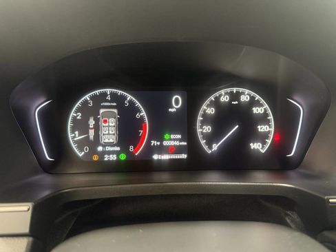 Used 2025 Honda Pilot TrailSport image 17