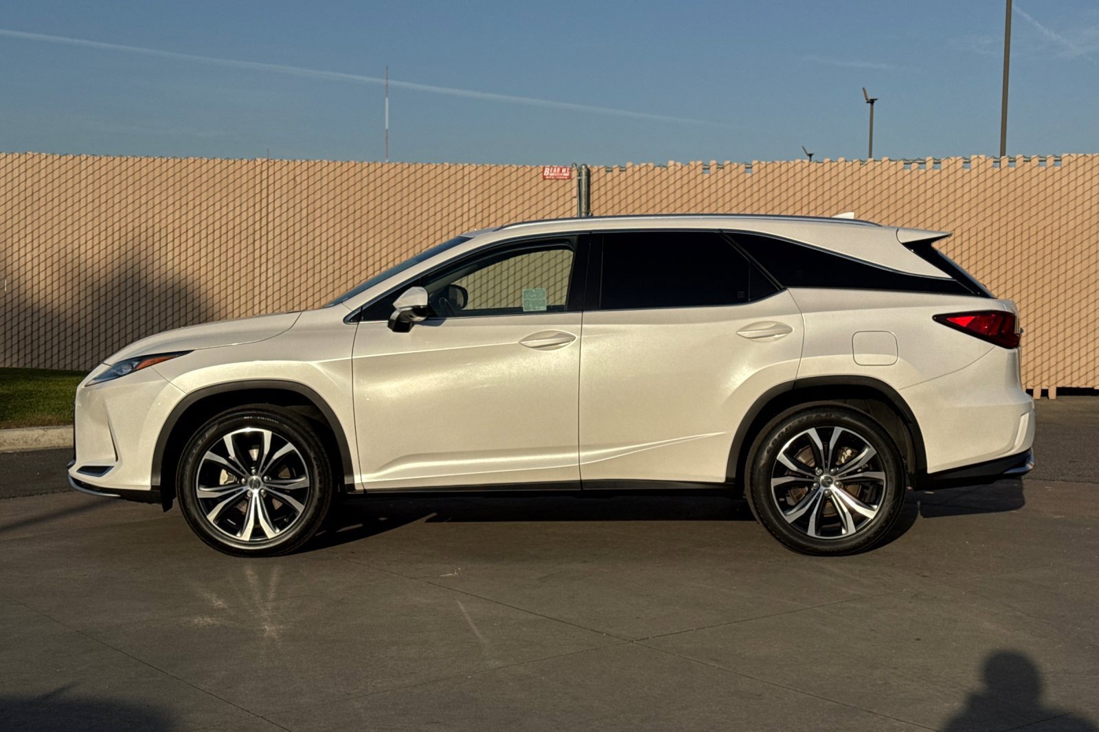 Used 2022 Lexus RX 350L FWD w/ Premium Package image 7
