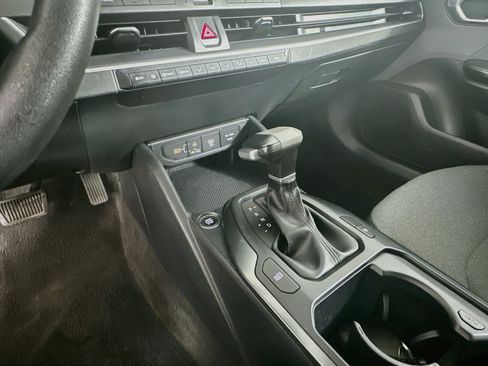 Used 2025 Kia K4 FWD image 24