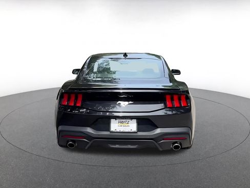 Used 2024 Ford Mustang Premium image 12