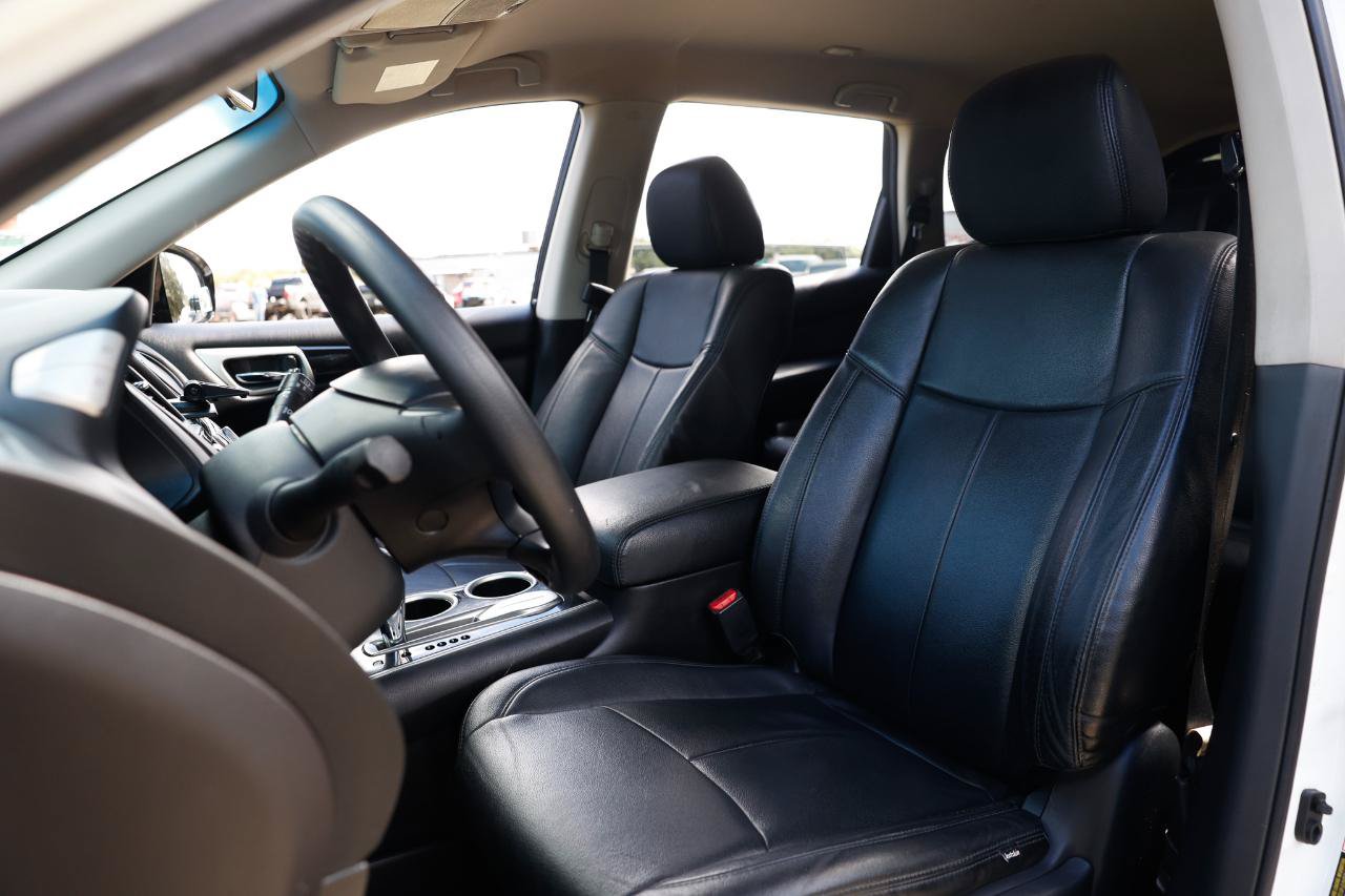 Used 2014 Nissan Pathfinder S FWD image 5