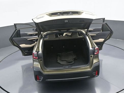 Used 2021 Subaru Outback Premium image 67
