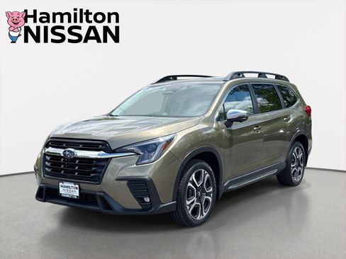Used 2023 Subaru Ascent Limited w/ Technology Package AWD/4WD image 5