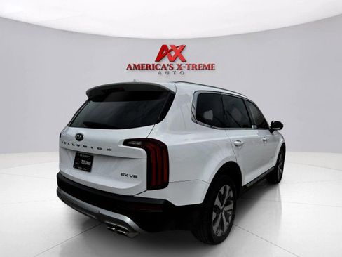 Used 2021 Kia Telluride EX w/ EX Premium Package image 5