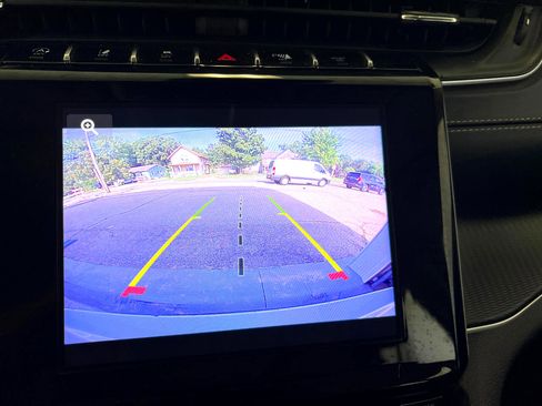 Used 2023 Jeep Grand Cherokee L Laredo image 47