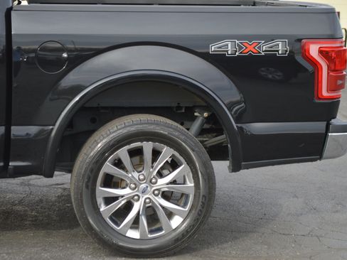 Used 2015 Ford F150 Lariat w/ Equipment Group 502A Luxury image 5