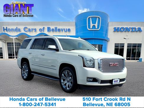 Used 2015 GMC Yukon Denali w/ Open Road Package AWD/4WD image 3