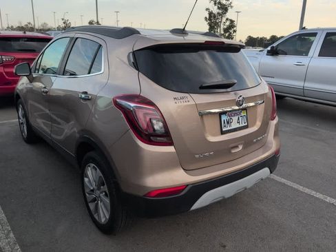 Used 2018 Buick Encore Preferred image 5