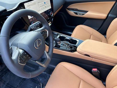 New 2026 Lexus NX 350 AWD w/ Premium Package image 4