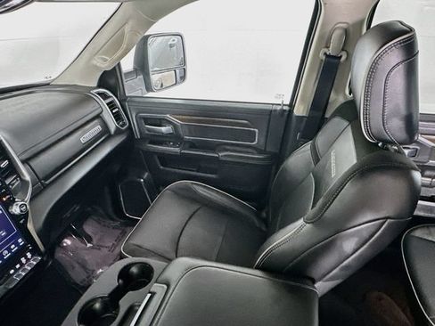 Used 2024 RAM 2500 Laramie w/ Safety Group AWD/4WD image 23