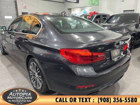 Used 2019 BMW 540i xDrive w/ Premium Package AWD/4WD image 4
