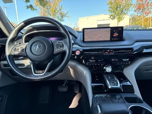 Certified 2023 Acura MDX SH-AWD w/ Technology Package image 10