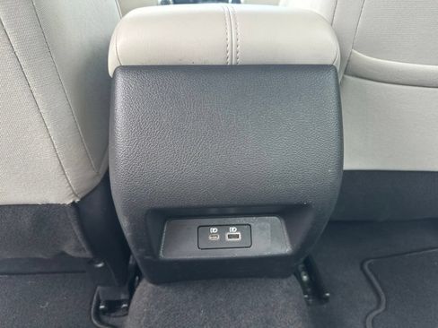 Certified 2025 Nissan Altima 2.5 SV FWD image 12