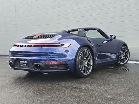 Certified 2020 Porsche 911 Carrera image 9