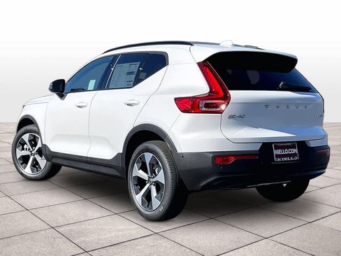 New 2026 Volvo XC40 B5 Plus w/ Protection Package Premier image 3