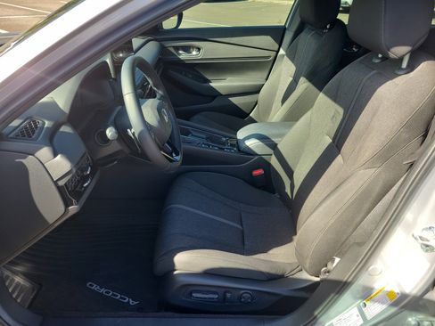 Used 2023 Honda Accord Sport image 19