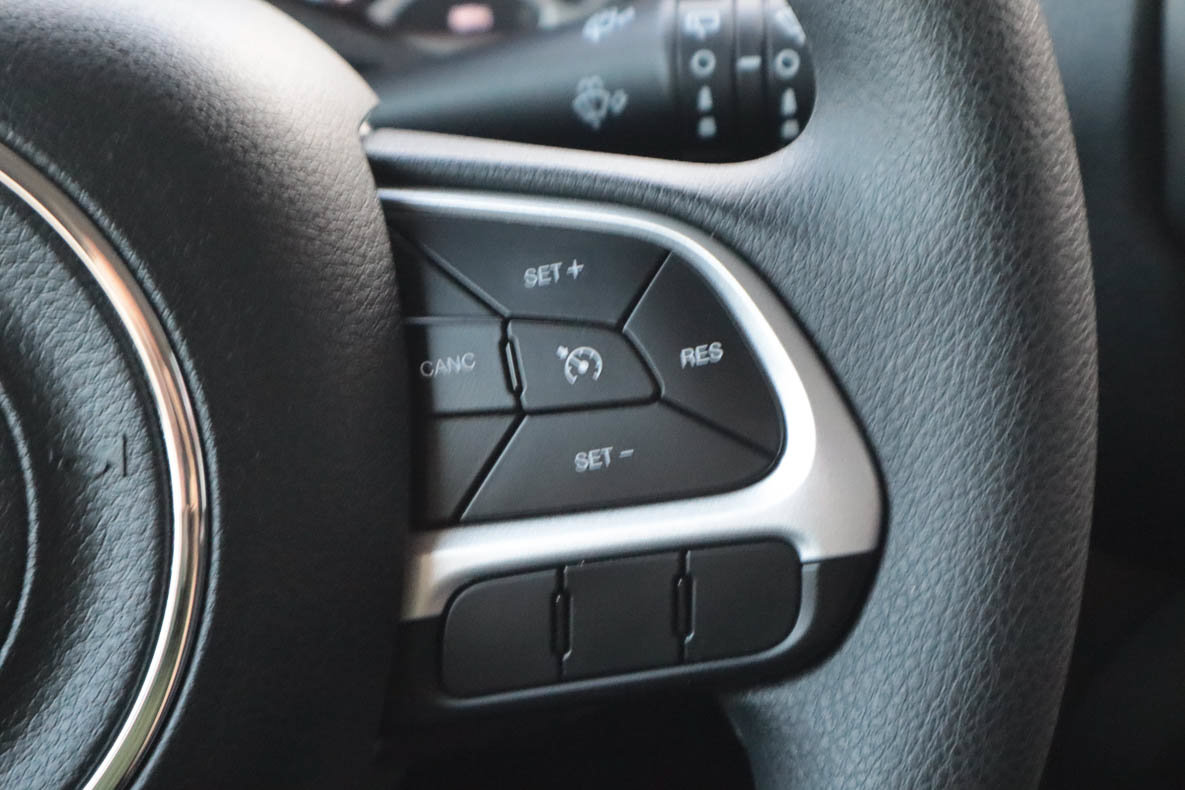 Used 2020 Jeep Renegade Sport AWD/4WD image 25