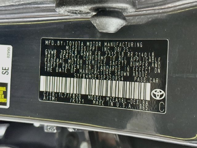 Used 2025 Toyota Corolla LE FWD image 36
