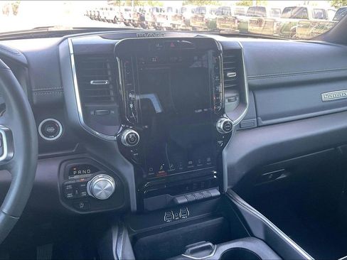 Used 2025 RAM 1500 Laramie AWD/4WD image 6