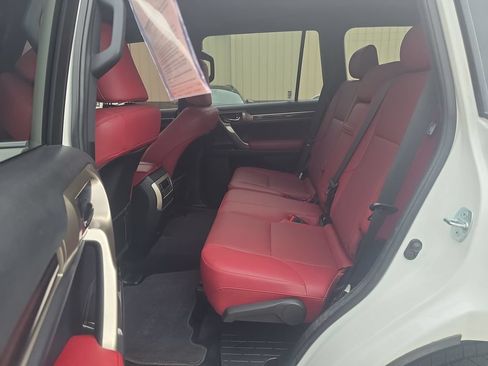 Used 2021 Lexus GX 460 Premium w/ Premium Package AWD/4WD image 14