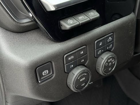 New 2026 Chevrolet Silverado 1500 High Country image 31