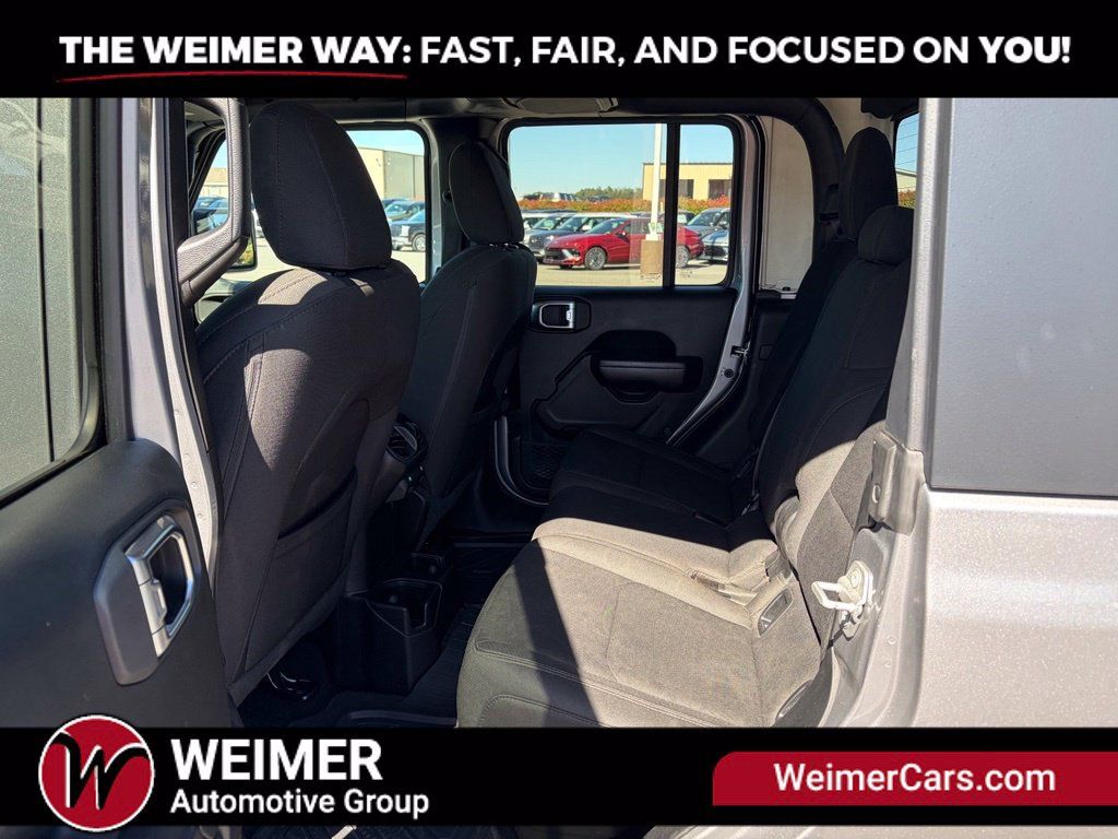 Used 2020 Jeep Gladiator Sport w/ Quick Order Package 23S AWD/4WD image 20