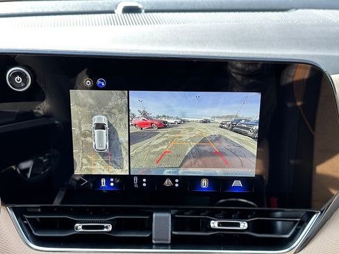 New 2026 Chevrolet Equinox ACTIV w/ Safety and Technology Package image 17