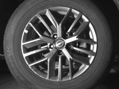 Used 2023 Nissan Rogue S image 13