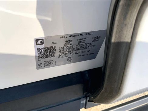 Used 2022 GMC Yukon XL AT4 image 34