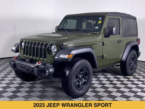Used 2023 Jeep Wrangler Sport AWD/4WD image 16