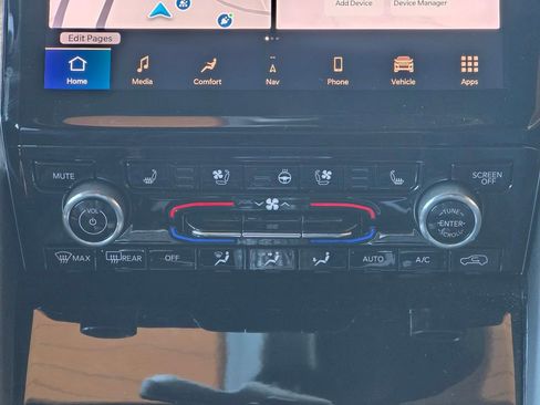 Used 2022 Jeep Grand Cherokee Summit AWD/4WD image 16