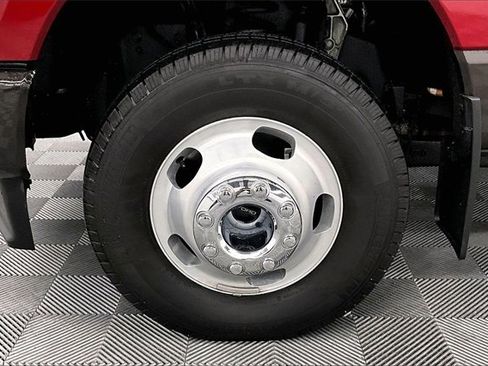 Used 2025 Ford F350 King Ranch image 9