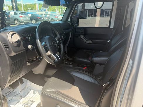 Used 2016 Jeep Wrangler Unlimited Sport AWD/4WD image 11