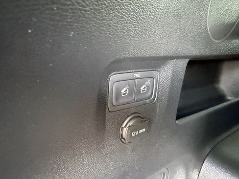Used 2024 Kia Telluride S w/ S Sunroof Package FWD image 13