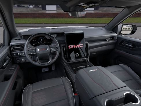 New 2026 GMC Yukon AT4 Ultimate AWD/4WD image 15