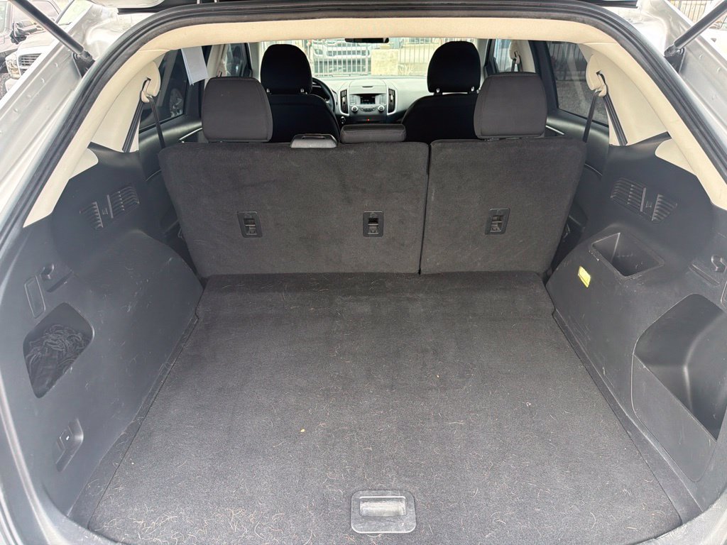 Used 2016 Ford Edge SE FWD image 7