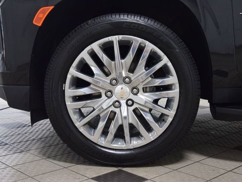 Used 2023 Chevrolet Tahoe Premier AWD/4WD image 27