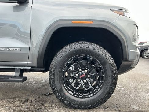 New 2026 GMC Canyon Elevation w/ Convenience Package image 14