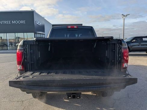 Used 2018 RAM 2500 Limited image 11