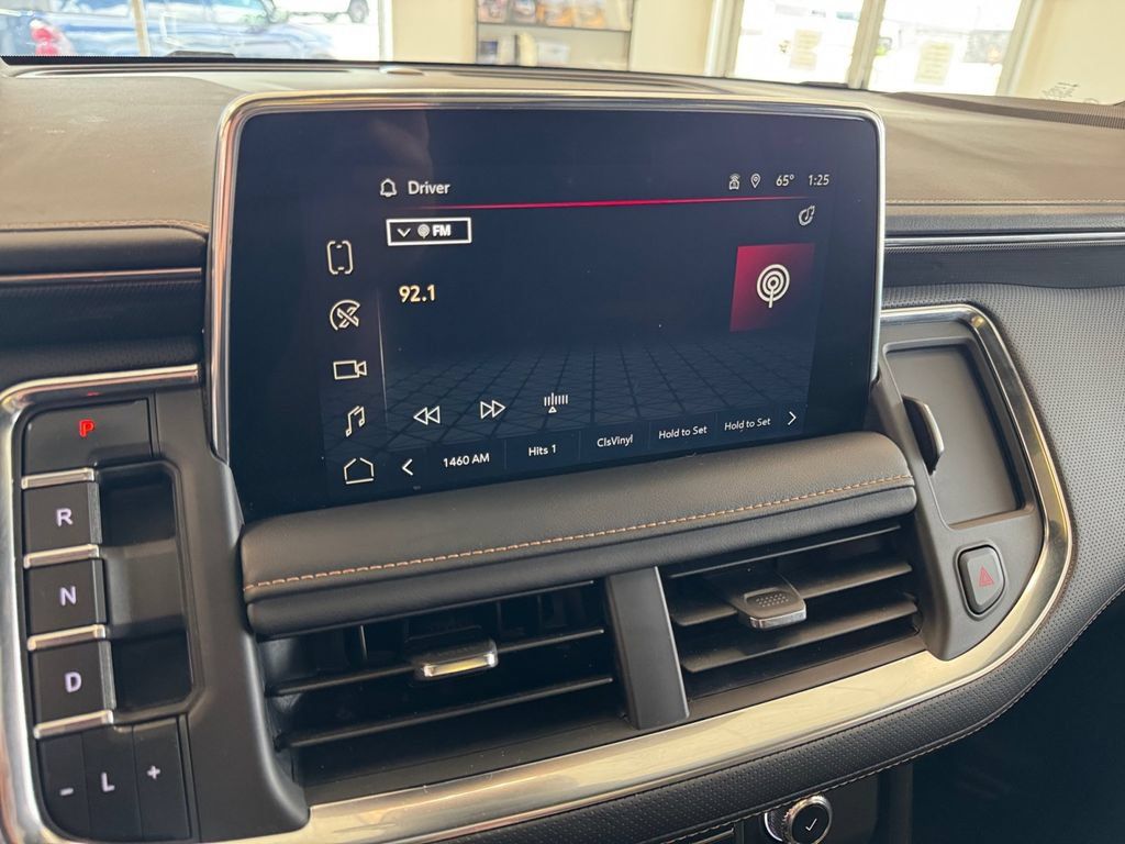 Used 2024 GMC Yukon XL AT4 w/ AT4 Premium Package AWD/4WD image 21