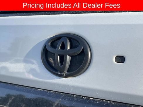 Used 2024 Toyota Sequoia Platinum AWD/4WD image 9