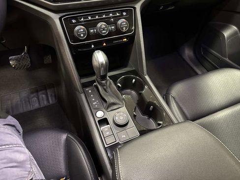 Used 2021 Volkswagen Atlas SEL image 28