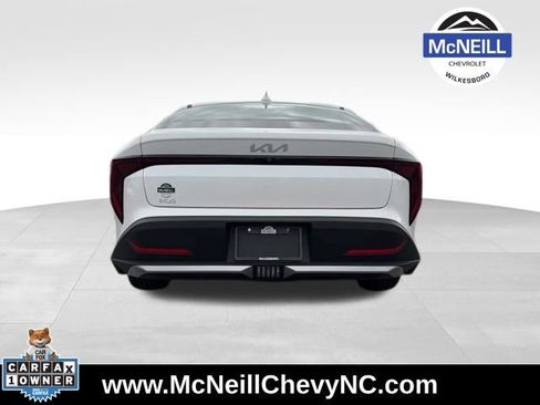 Used 2025 Kia K4 EX FWD image 7