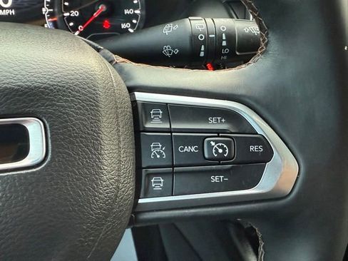 Used 2022 Jeep Compass Limited image 45