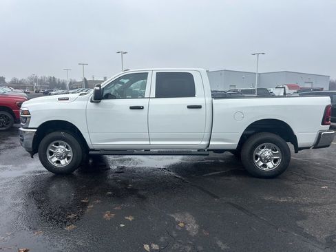 New 2026 RAM 2500 Tradesman AWD/4WD image 4