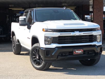 Used 2025 Chevrolet Silverado 2500 Custom w/ Custom Convenience Package