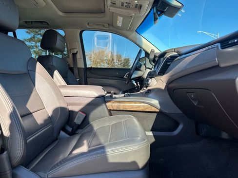 Used 2020 GMC Yukon Denali w/ Denali Ultimate Package image 22