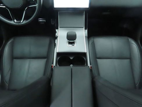 Used 2024 Land Rover Range Rover Velar Dynamic SE image 17