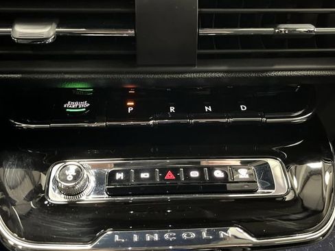 Used 2024 Lincoln Corsair Grand Touring w/ Rear Removable Package Tray image 23