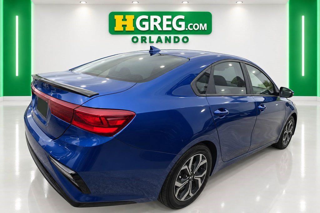 Used 2021 Kia Forte LXS FWD image 6
